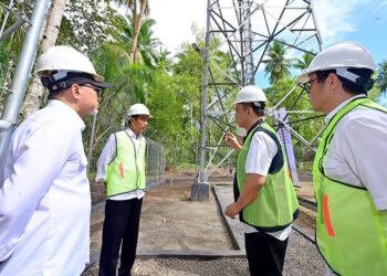 Presiden Joko Widodo (Jokowi) sewaktu meresmikan BTS 4G BHAKTI di Talaud, Sulawesi Utara pada Desember 2023 lalu. (Foto: Setneg RI)